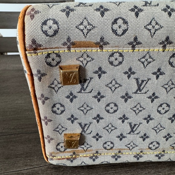 LV Mini Lin Marie 🍸 - Picture 6 of 12
